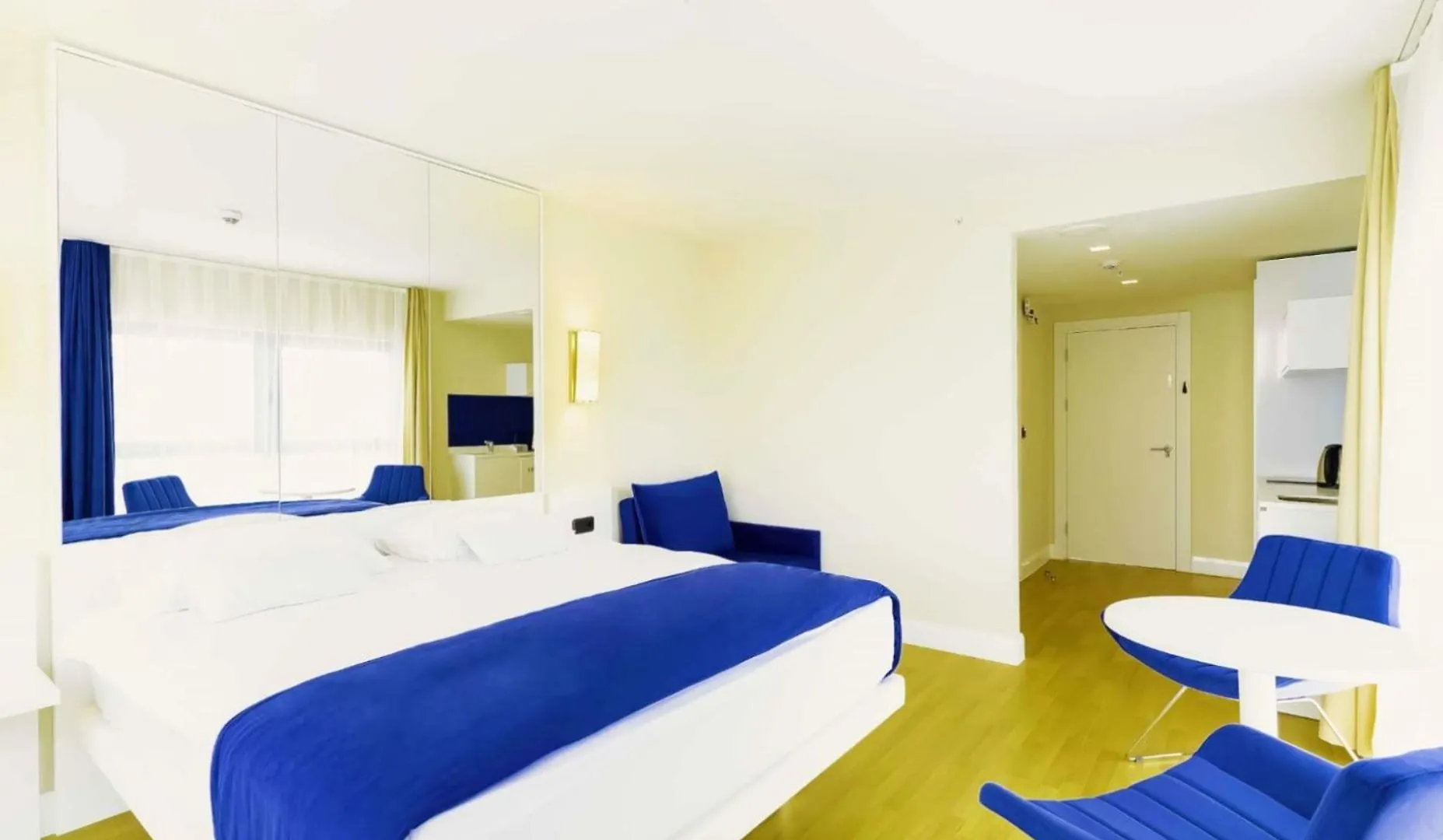 *****  Welcoming Sea View Aparthotel In Orbi City 바투미 조지아