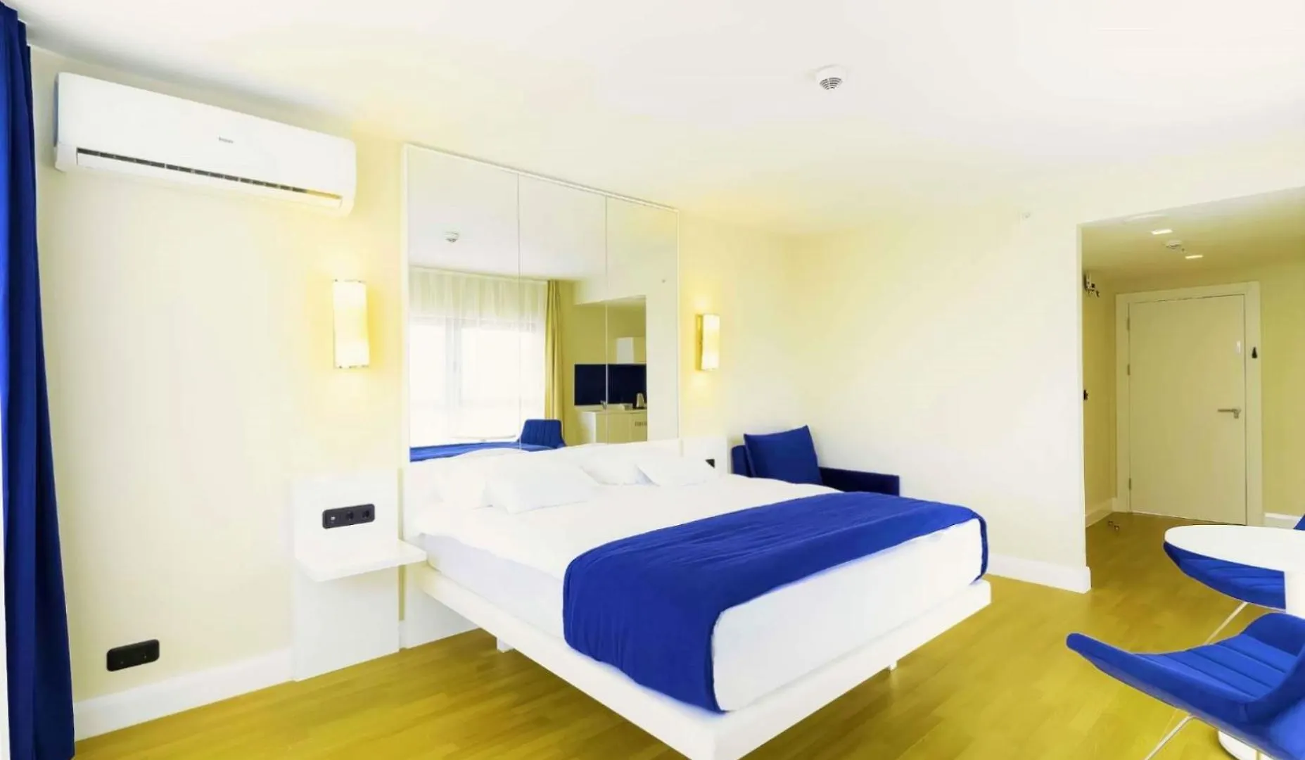 Welcoming Sea View Aparthotel In Orbi City 바투미