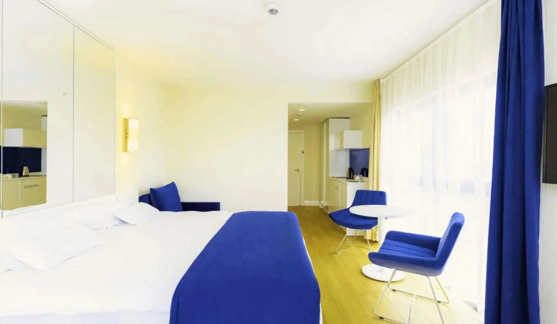 Welcoming Sea View Aparthotel In Orbi City 바투미